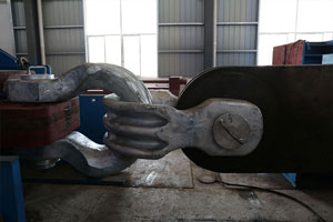 800Ｔ扁体卸扣试验